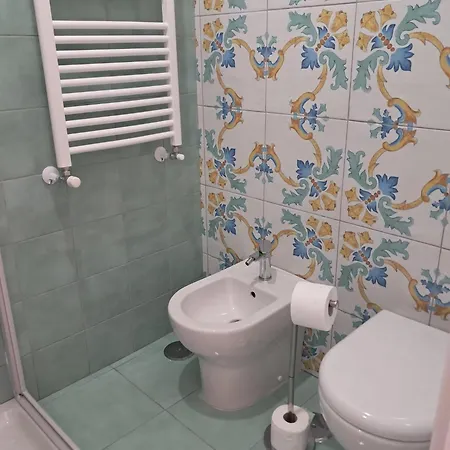 Nocleg ze śniadaniem Mari Roose *