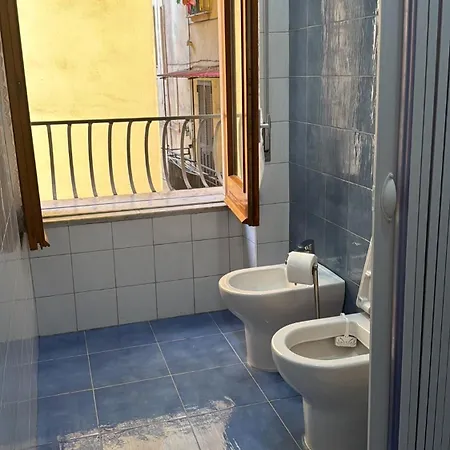 Mari Roose Bed & Breakfast Napoli